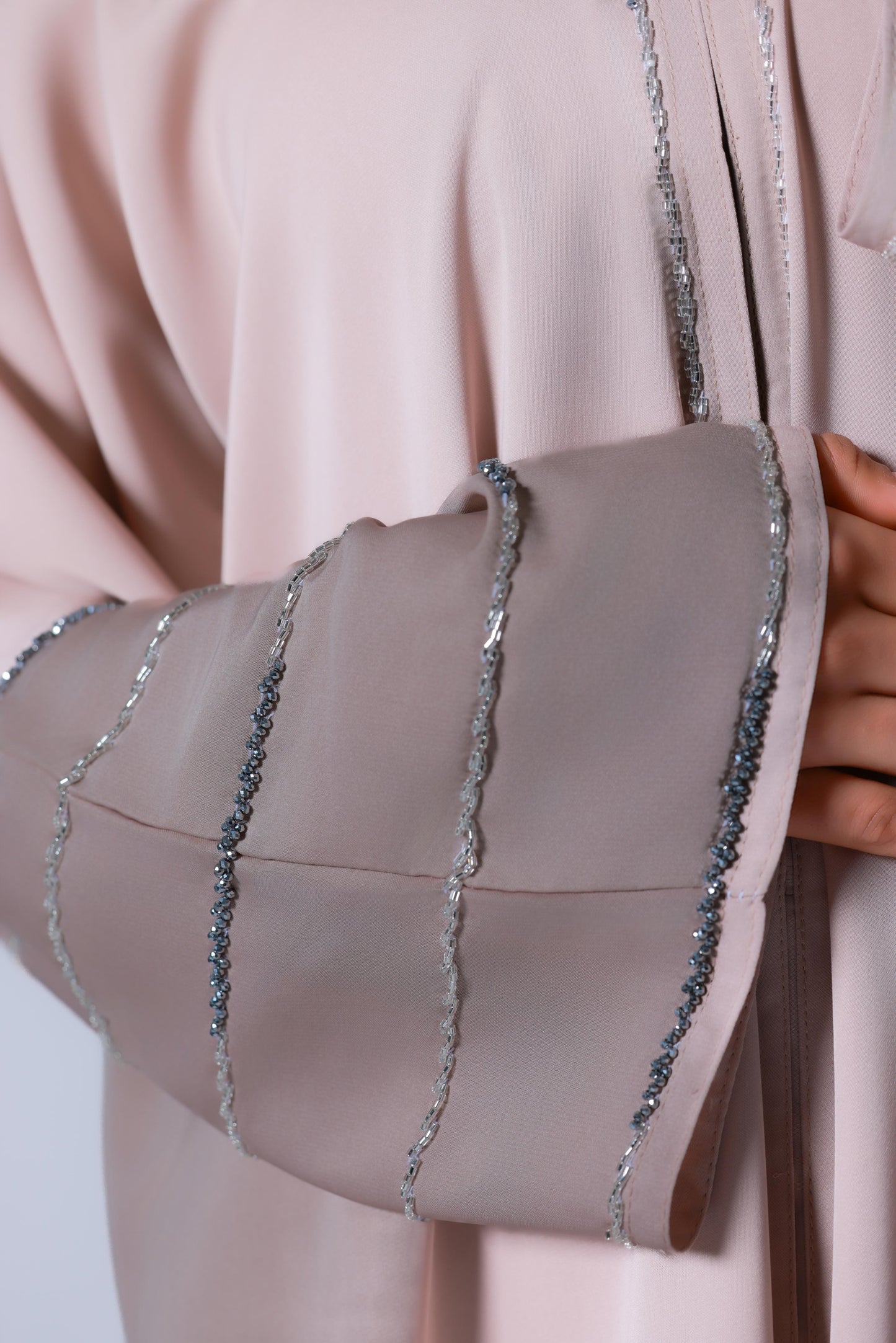 Abaya Farha Wordi